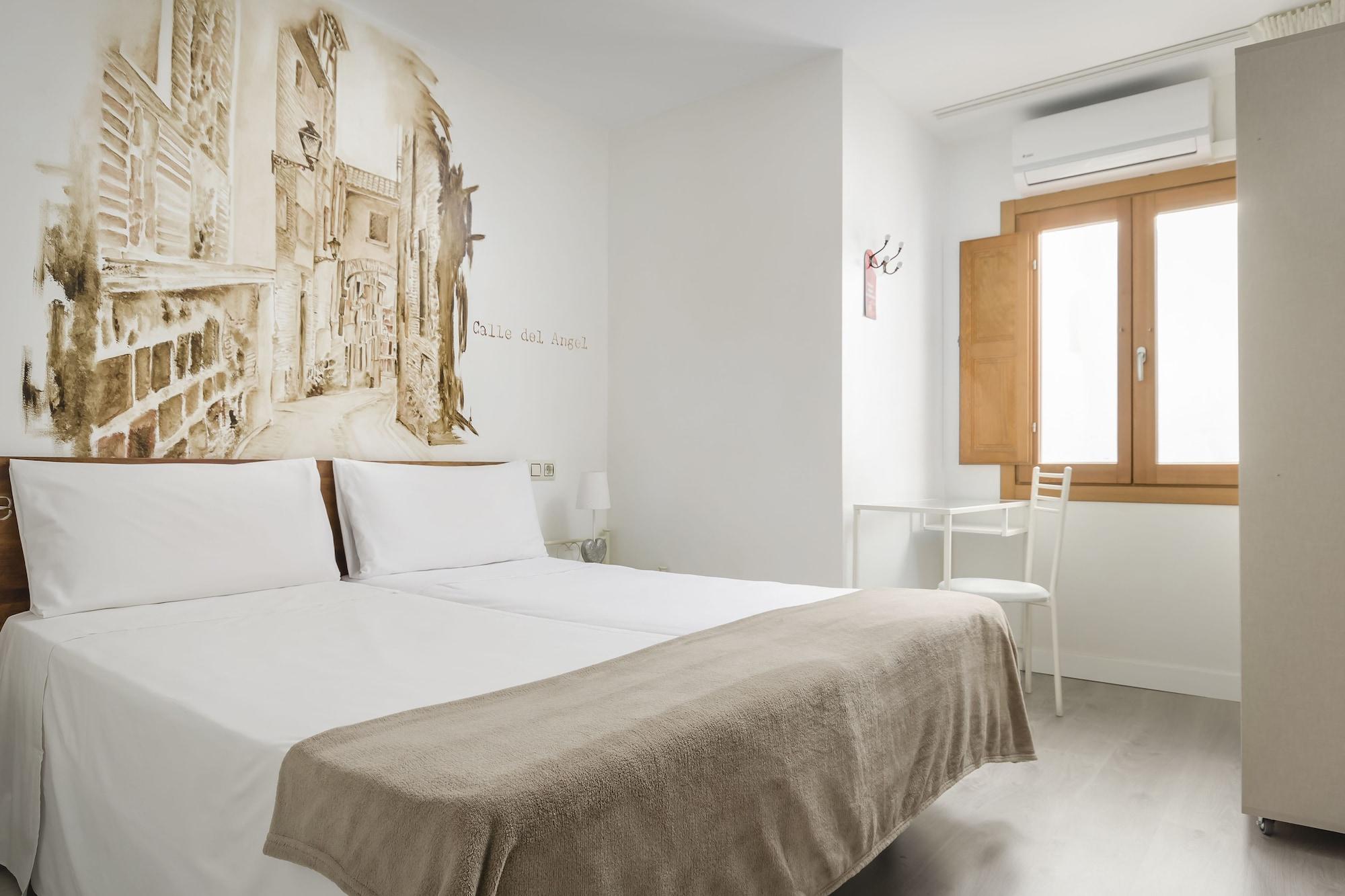 Yit Puerta Bisagra Hotell Toledo Exteriör bild