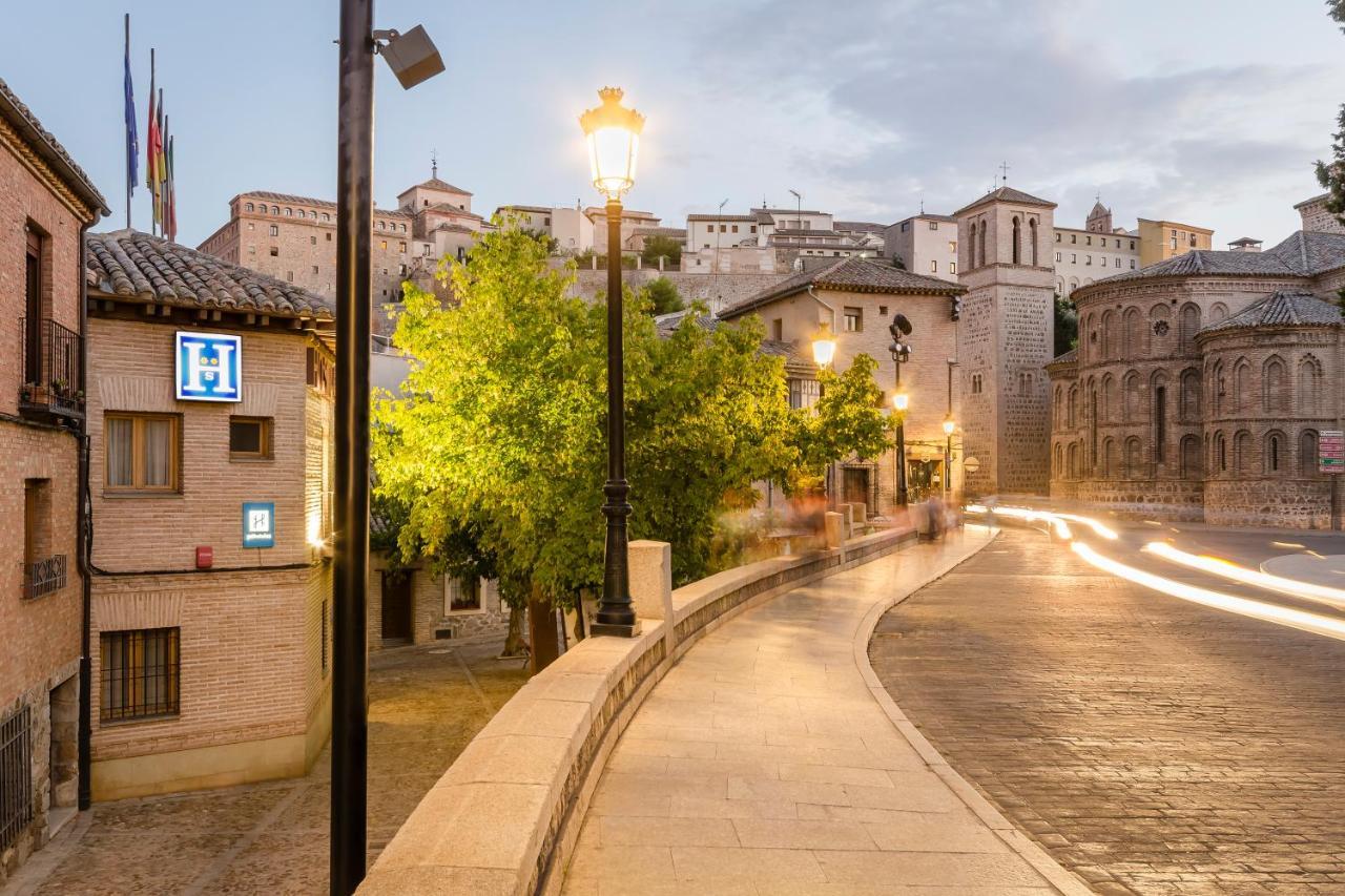 Yit Puerta Bisagra Hotell Toledo Exteriör bild