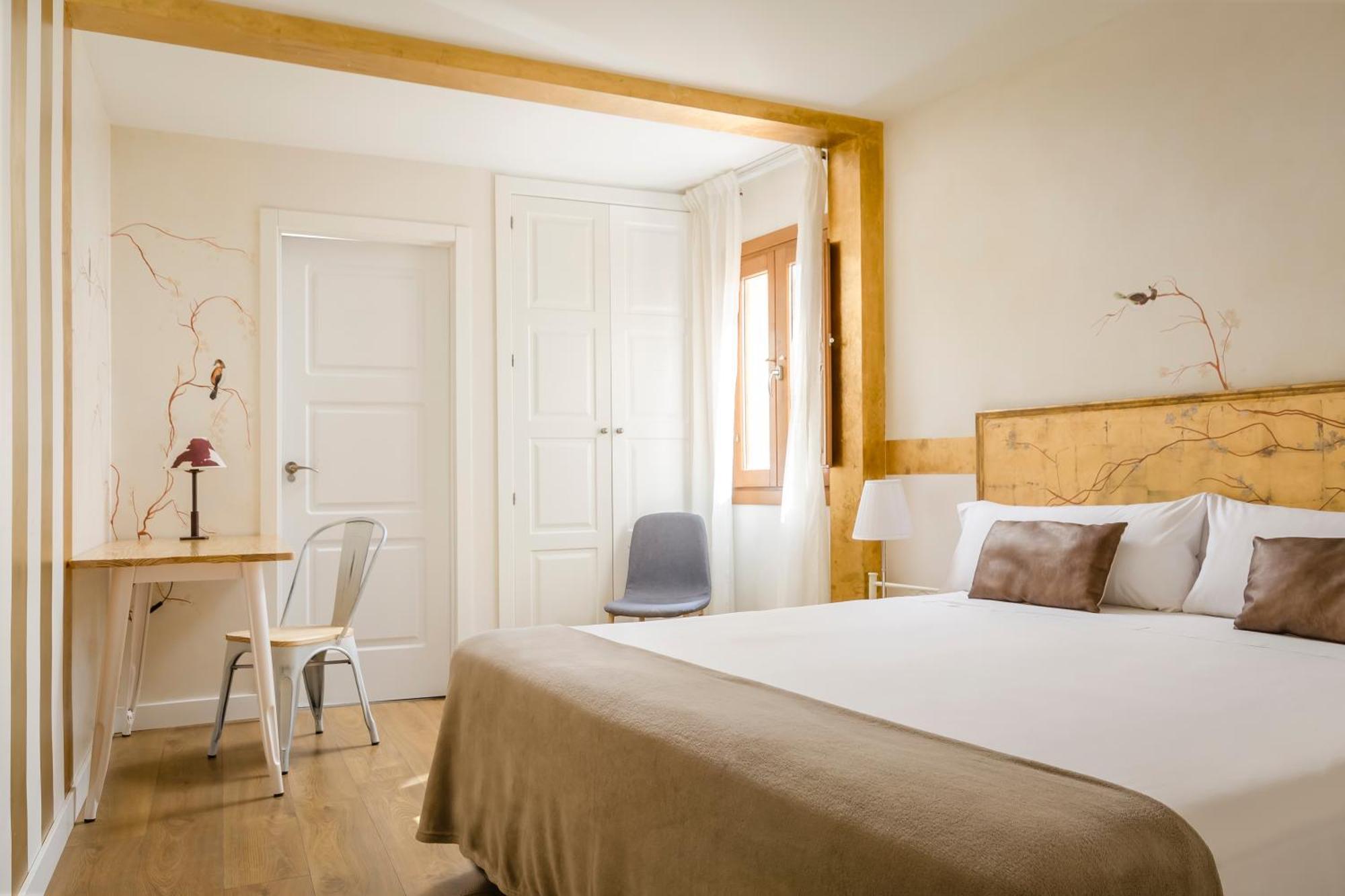 Yit Puerta Bisagra Hotell Toledo Exteriör bild