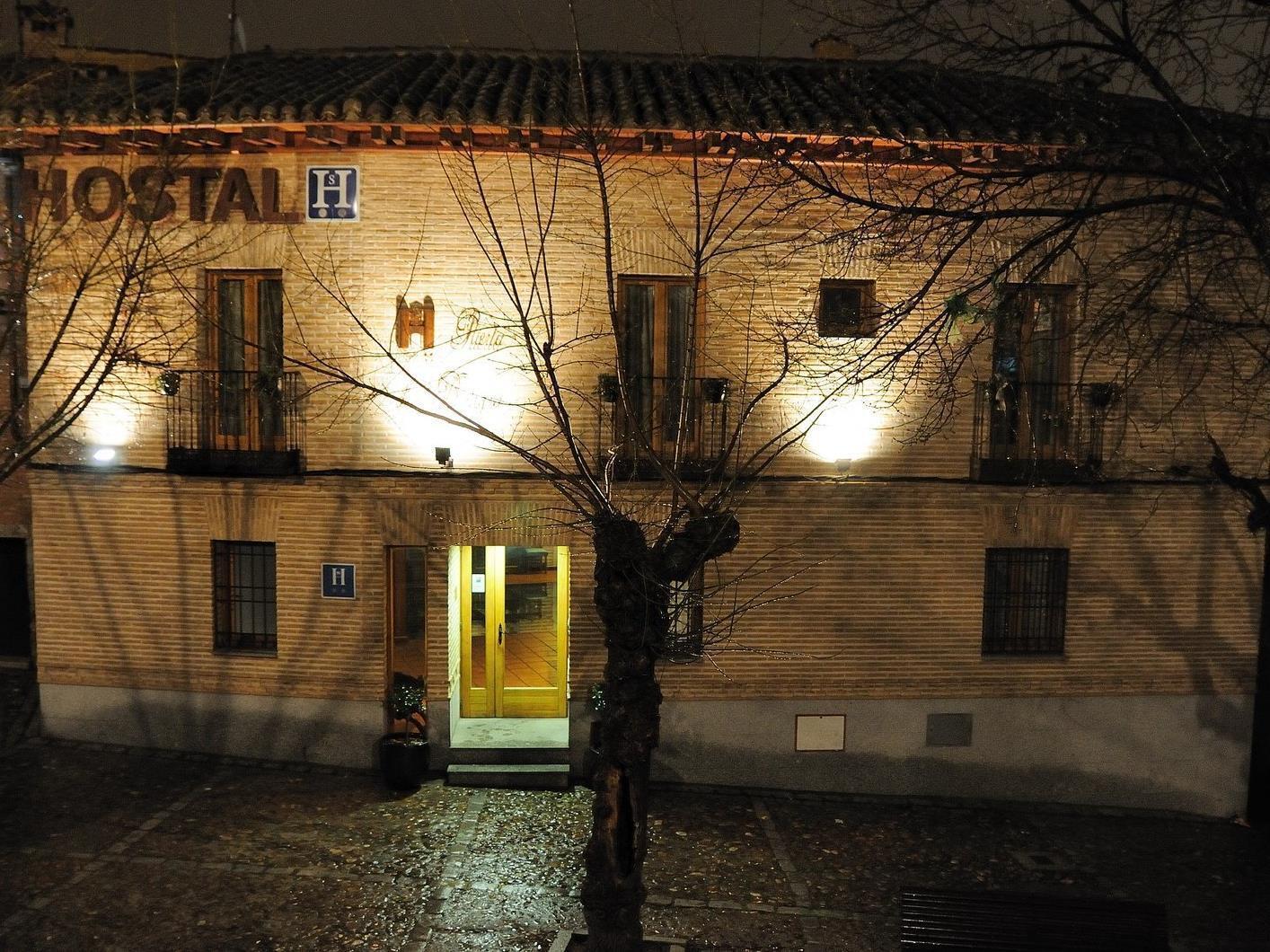 Yit Puerta Bisagra Hotell Toledo Exteriör bild