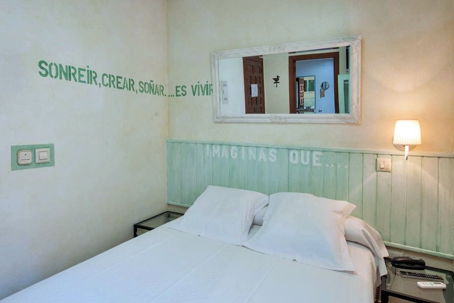 Yit Puerta Bisagra Hotell Toledo Exteriör bild